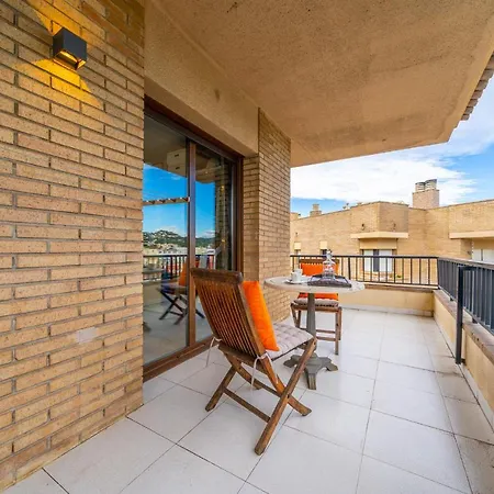 Vakantiehuis Residencial Bella Donna Lux House, Jacuzzi Y Piscina Privada Lloret de Mar