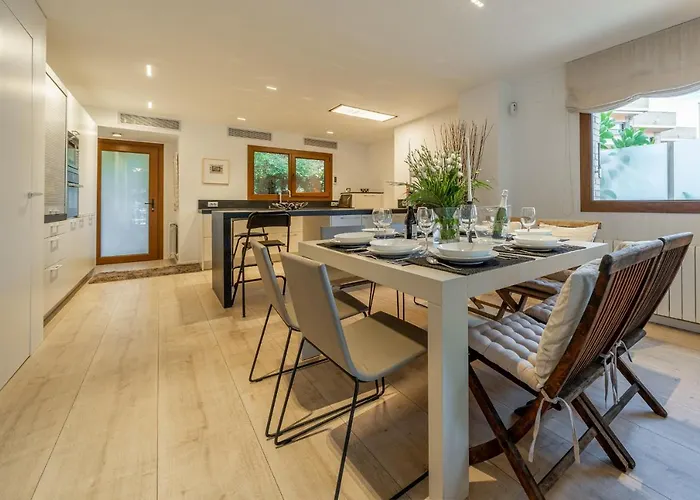 Ferienhaus Residencial Bella Donna Lux House, Jacuzzi Y Piscina Privada *