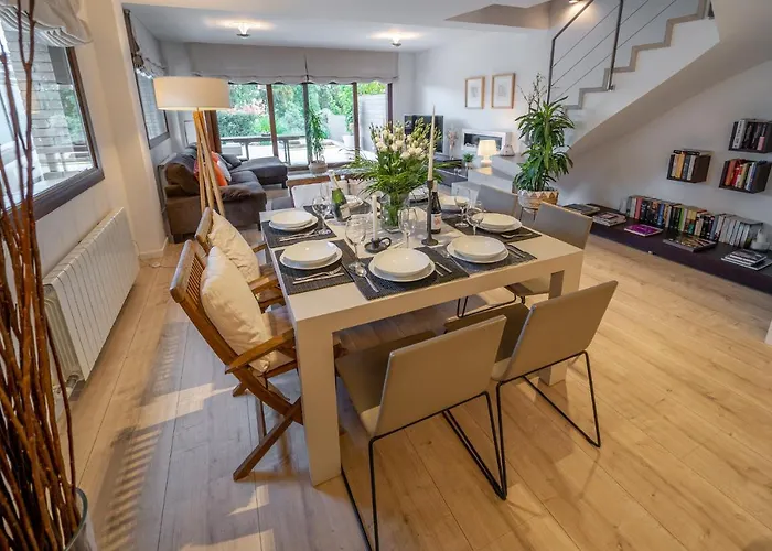 Residencial Bella Donna Lux House, Jacuzzi Y Piscina Privada Dom wakacyjny Lloret de Mar