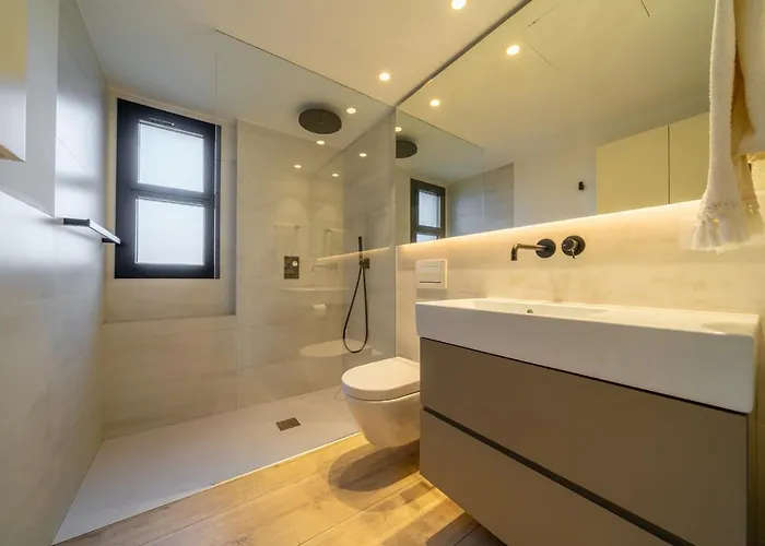 Сasa de vacaciones Residencial Bella Donna Lux House, Jacuzzi Y Piscina Privada