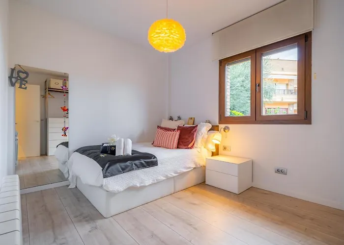 Dom wakacyjny Residencial Bella Donna Lux House, Jacuzzi Y Piscina Privada Lloret de Mar