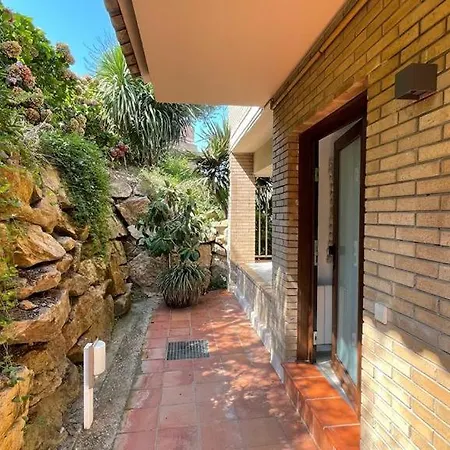 Residencial Bella Donna Lux House, Jacuzzi Y Piscina Privada בית נופש יורט דה מאר