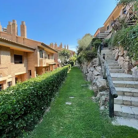 בית נופש Residencial Bella Donna Lux House, Jacuzzi Y Piscina Privada *