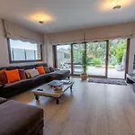 Prázdninový dům Residencial Bella Donna Lux House, Jacuzzi Y Piscina Privada
