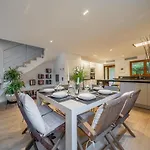 Prázdninový dům Residencial Bella Donna Lux House, Jacuzzi Y Piscina Privada *